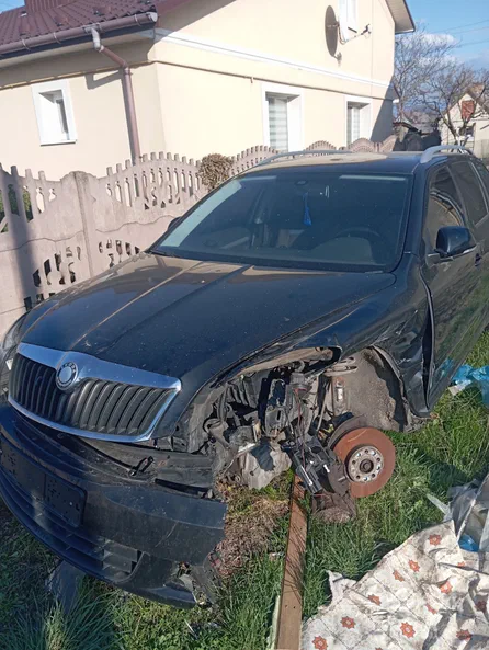 Skoda Octavia 2010 - 9