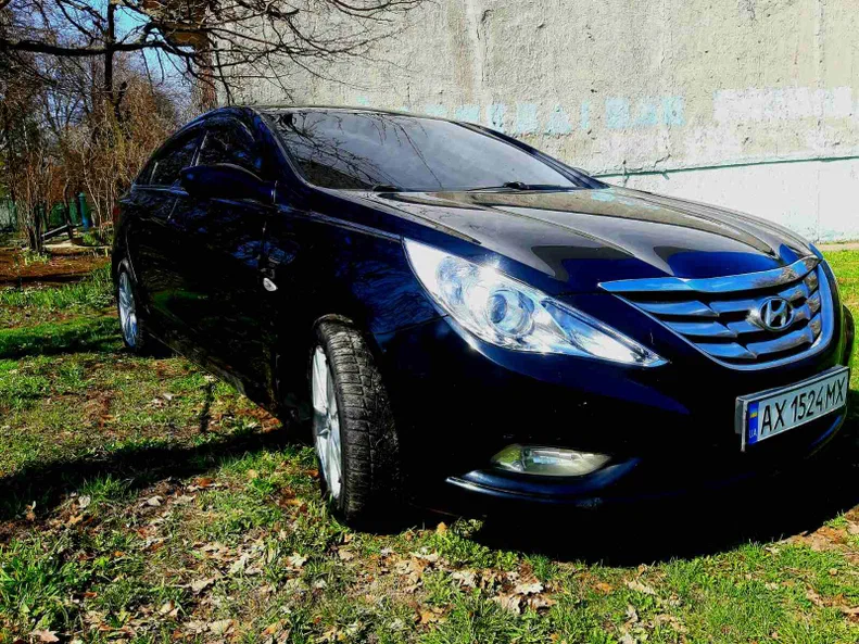 Hyundai Sonata 2010