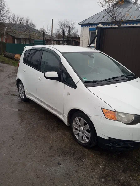 Mitsubishi Colt 2010