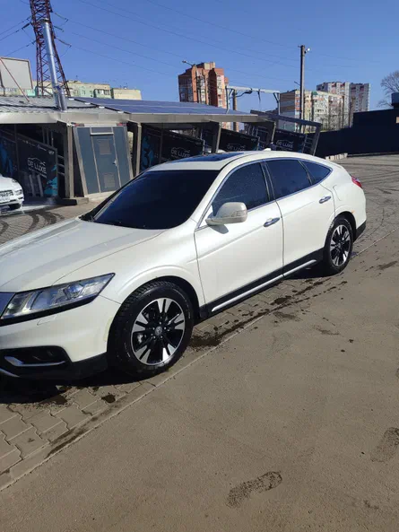 Honda Crosstour 2013 - 1