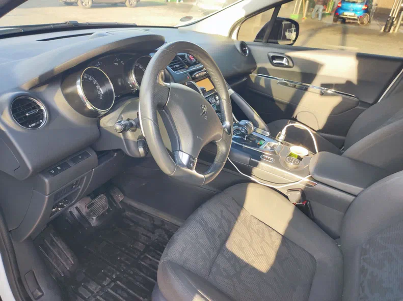 Peugeot 3008 2013 - 10