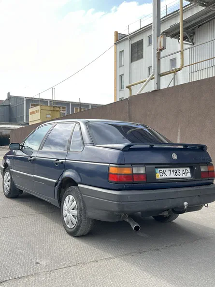 Volkswagen Passat 1991 - 6