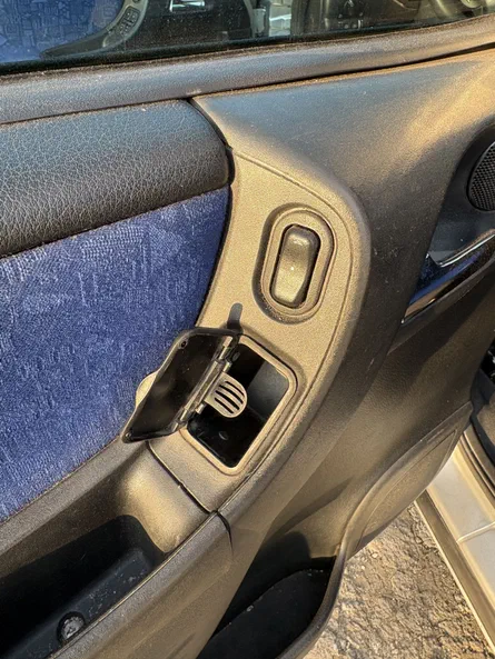 Opel Zafira 2000 - 16