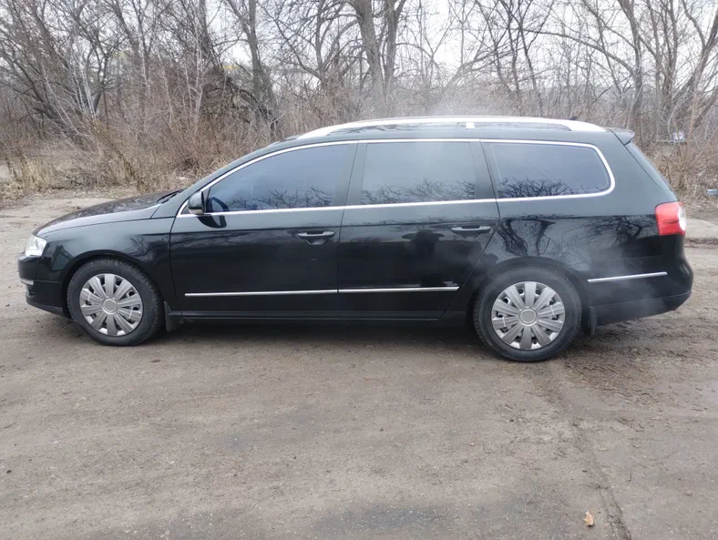 Volkswagen Passat 2009 - 11