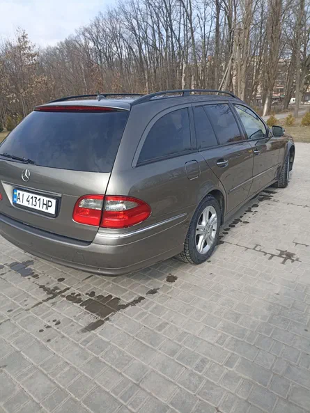 Mercedes-Benz E-Класс 2009