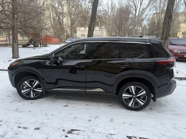 Nissan Rogue 2021 - 11