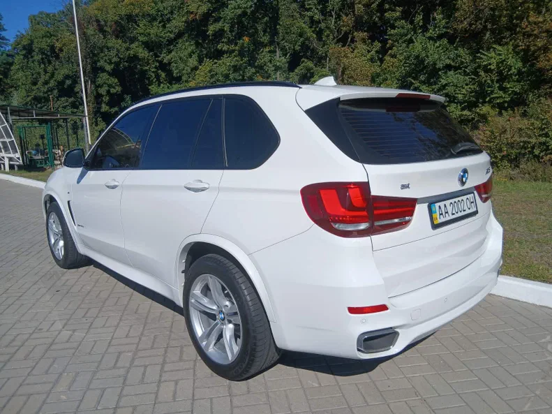 BMW X5 2017 - 13