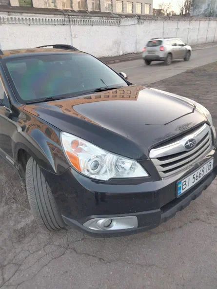 Subaru Outback 2011