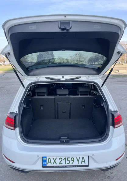 Volkswagen Golf 2017 - 9