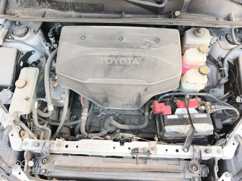 Toyota RAV4 2014 - 17