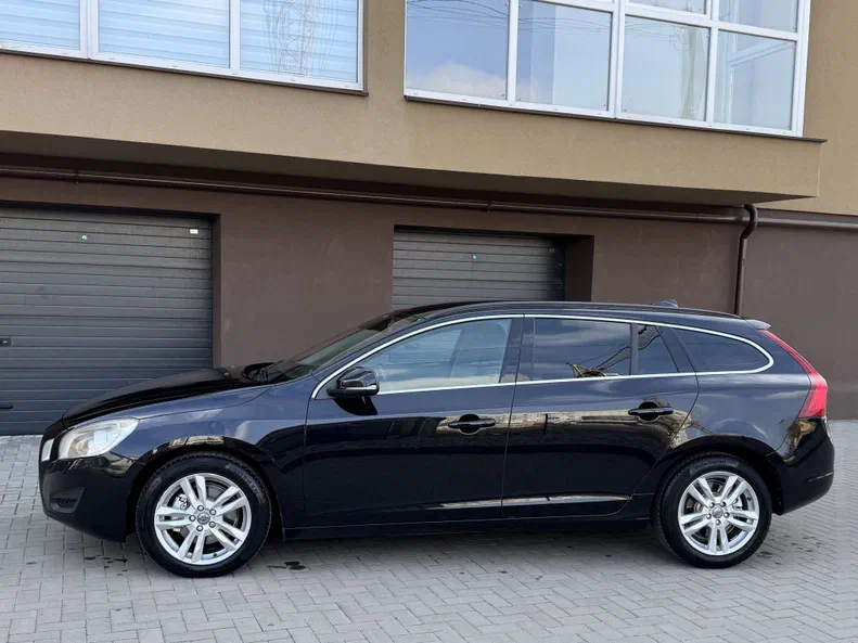 Volvo V60 2013