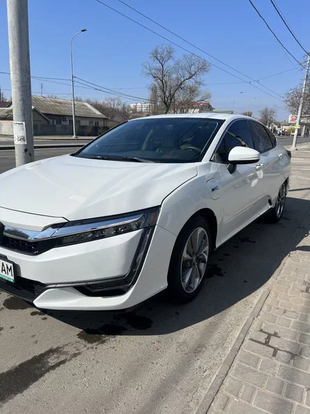 Honda Clarity 2018 - 16