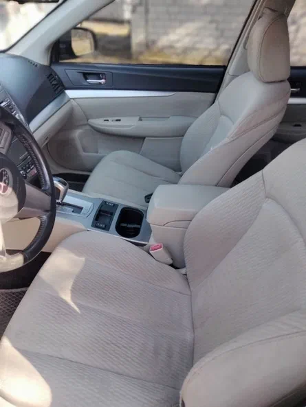 Subaru Outback 2011 - 6