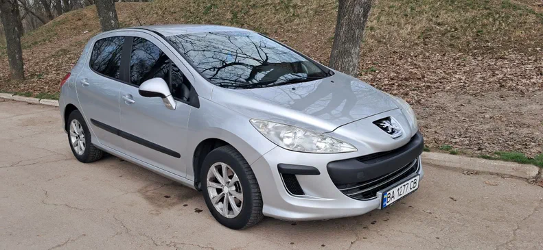 Peugeot 308 2010 - 5