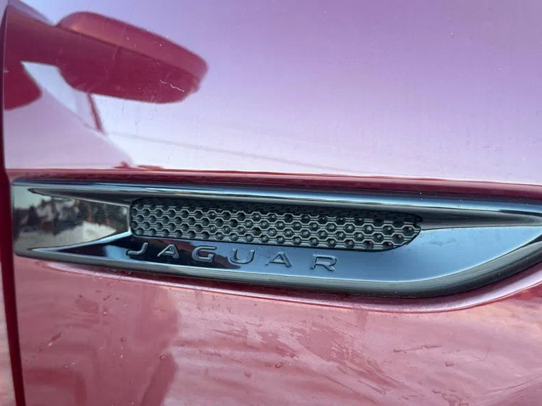 Jaguar F-Pace 2016 - 6