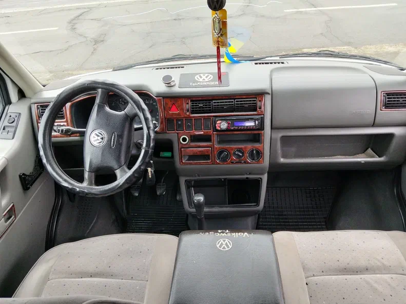 Volkswagen Transporter 2001 - 6