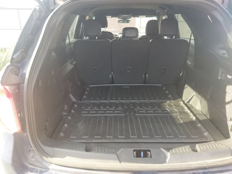 Ford Explorer 2021 - 9