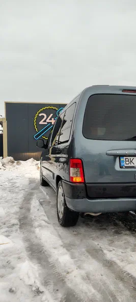 Peugeot Partner 2006 - 8