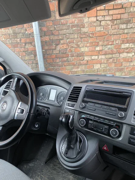 Volkswagen Caravelle 2013 - 5