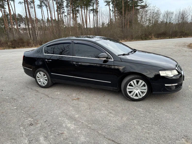 Volkswagen Passat 2006 - 13