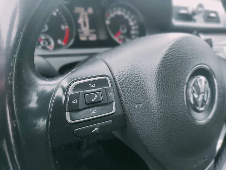 Volkswagen Passat 2012 - 6