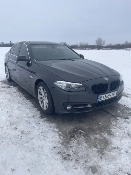 BMW 5 серии 2016