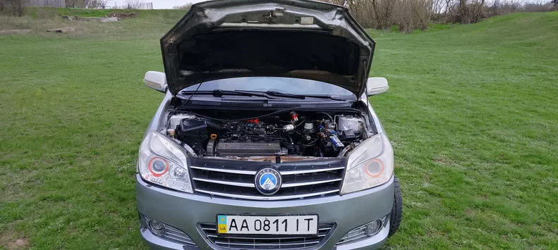 Geely MK 2010 - 19