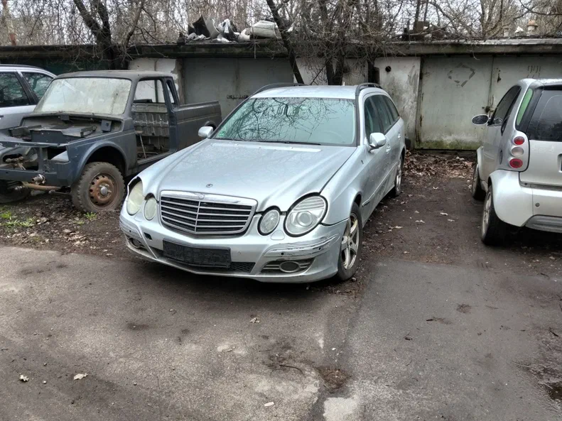Mercedes-Benz E-Клас 2009 - 5