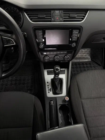 Skoda Octavia 2015 - 11