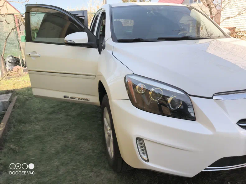 Toyota RAV4 2014 - 0