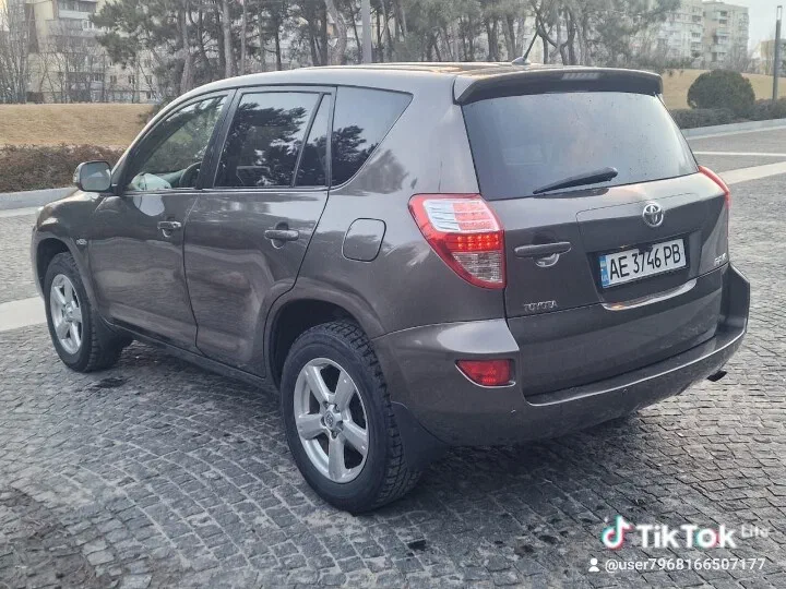 Toyota RAV4 2010