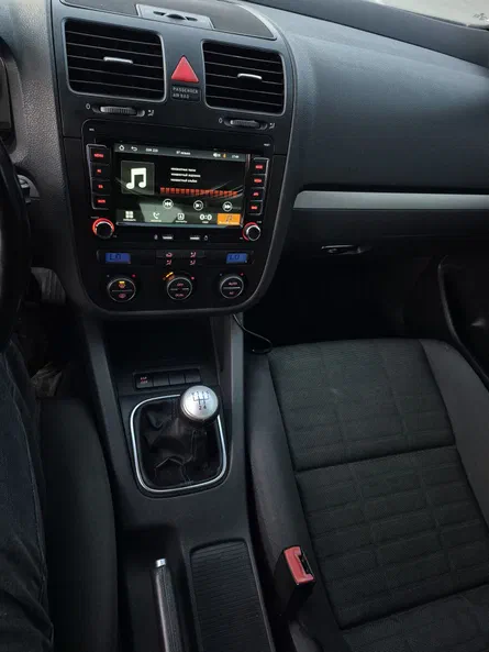 Volkswagen Golf 2007 - 17