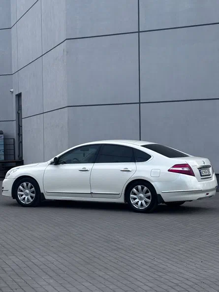 Nissan Teana 2010 - 5