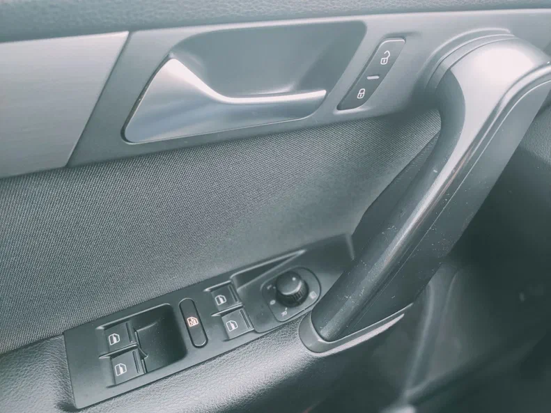 Volkswagen Passat 2012 - 11