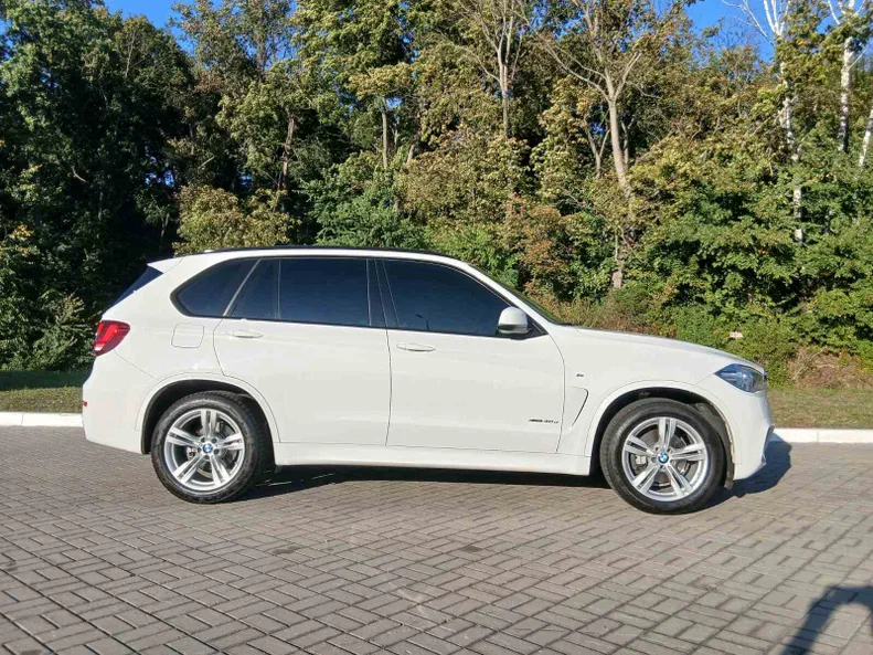 BMW X5 2017 - 9