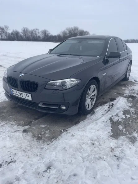 BMW 5 серии 2016