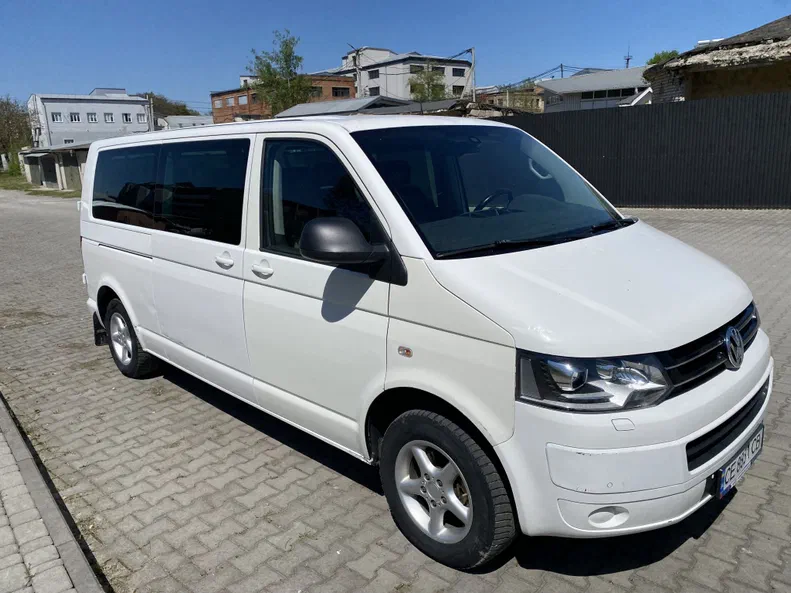 Volkswagen Caravelle 2013 - 4