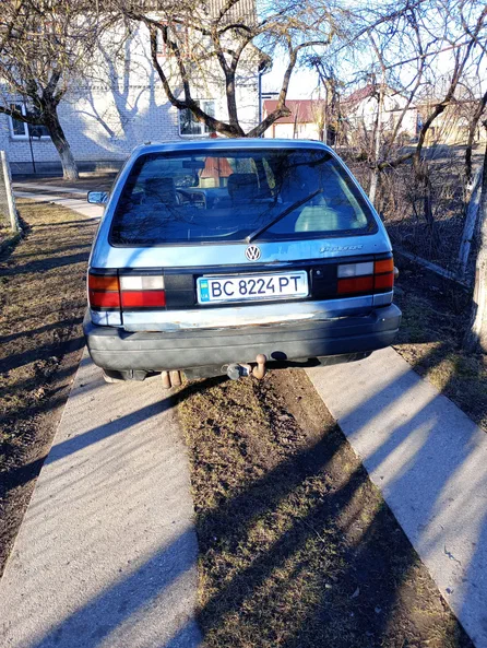 Volkswagen Passat 1990