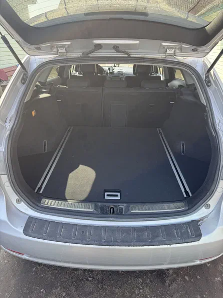 Toyota Avensis 2011 - 3