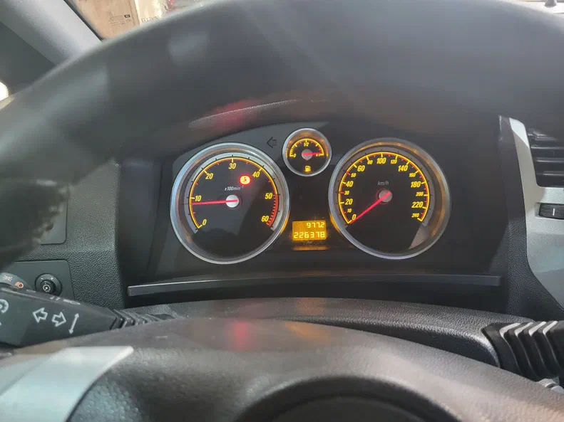 Opel Zafira 2011 - 8