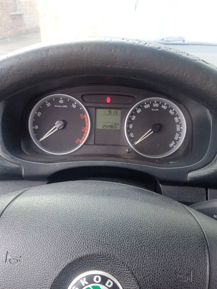 Skoda Fabia 2008 - 12