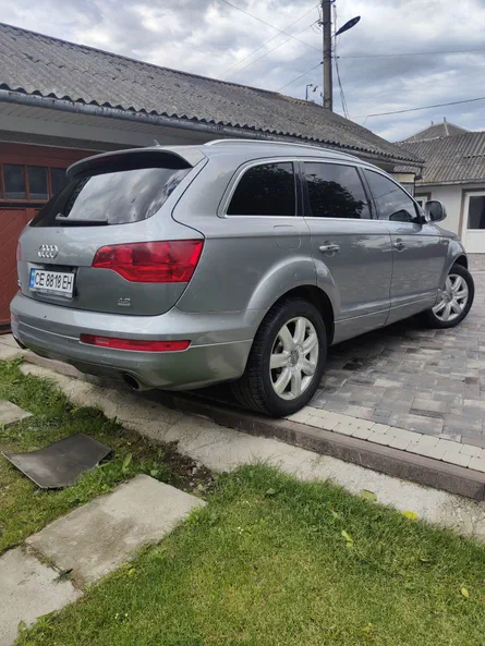 Audi Q7 2006 - 1
