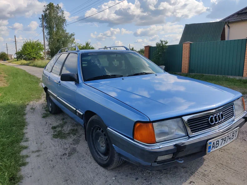 Audi 100 1985