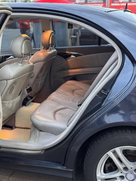 Mercedes-Benz E-Клас 2003 - 26