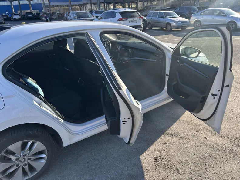 Skoda Octavia 2020 - 11