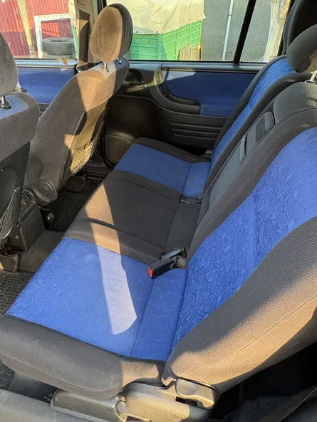 Opel Zafira 2000 - 14