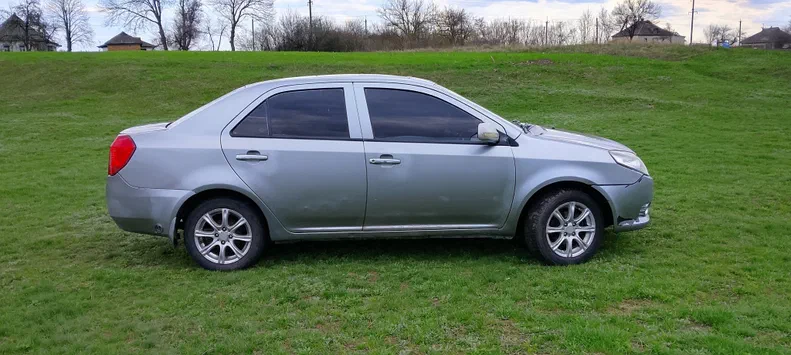 Geely MK 2010