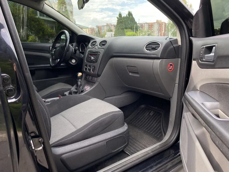 Ford Focus 2010 - 7