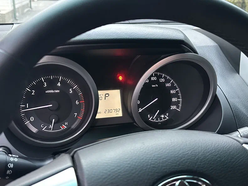 Toyota Land Cruiser Prado 2013 - 10