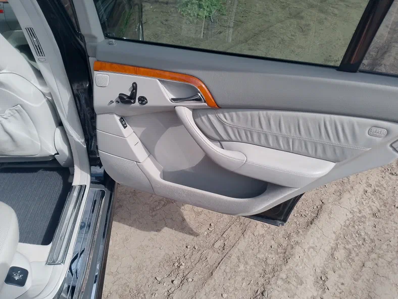 Mercedes-Benz S-Клас 2004 - 22